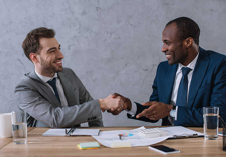 Careers Image - people shaking hands, making a deal